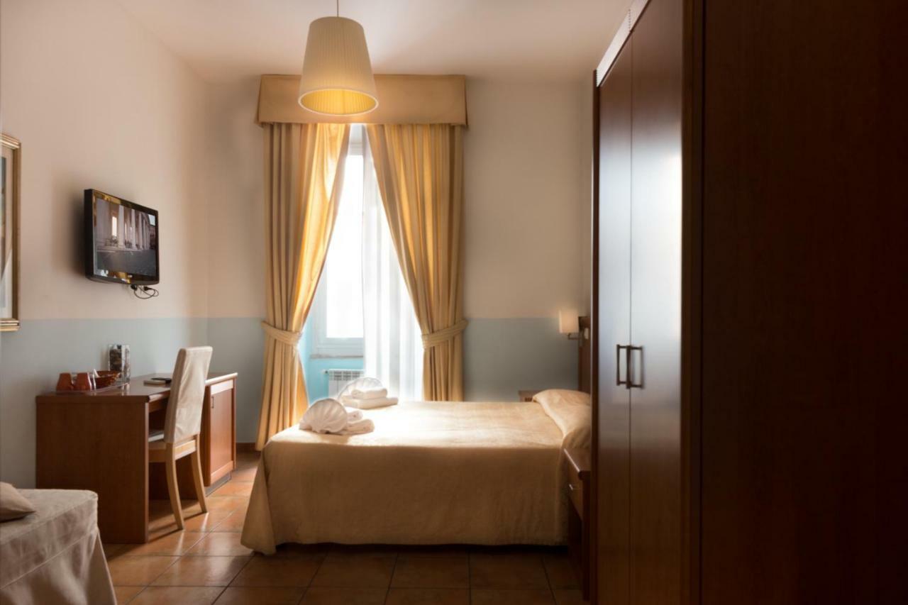 Few Steps From St Peter Bed & Breakfast エクステリア 写真