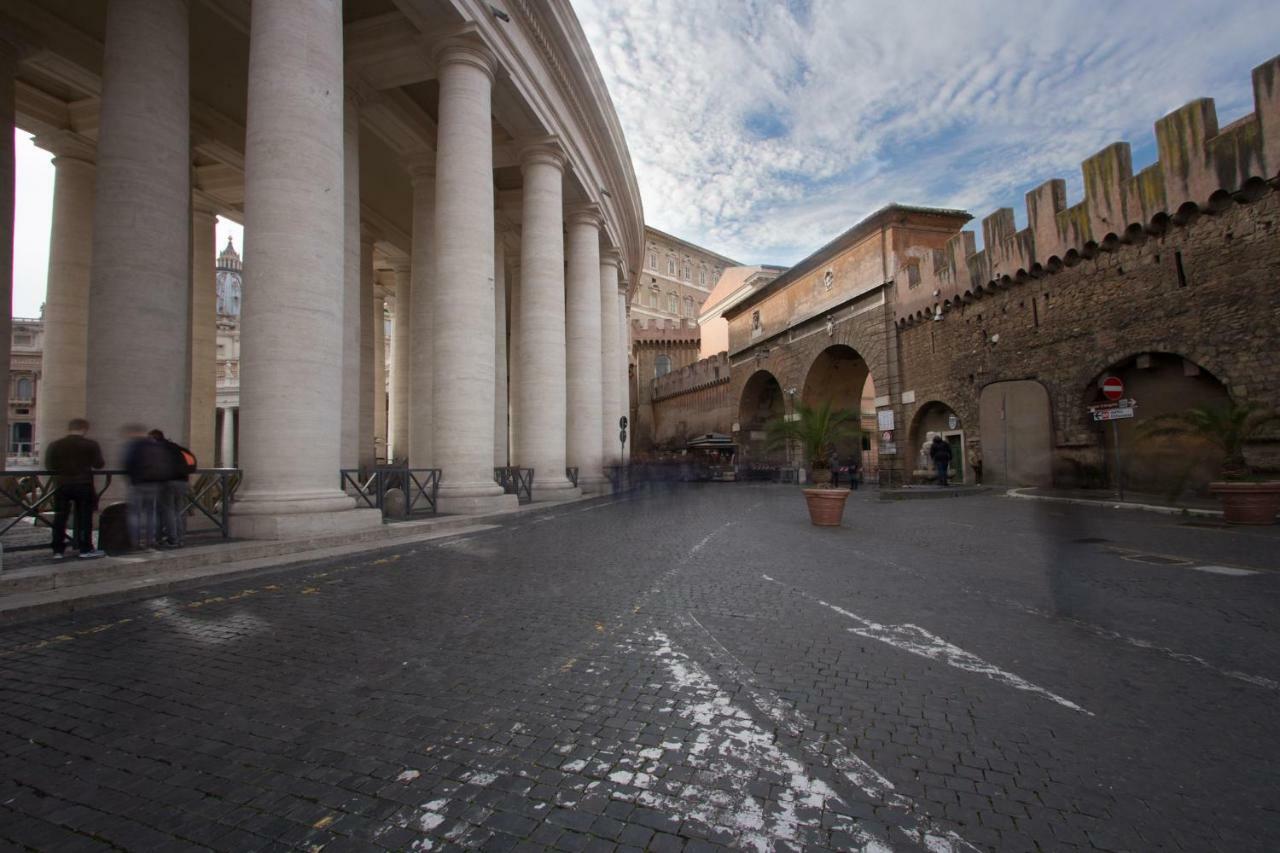 Few Steps From St Peter Bed & Breakfast エクステリア 写真